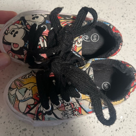 Disney Toddler Mickey Mouse and friends shoes - Picture 3 of 5